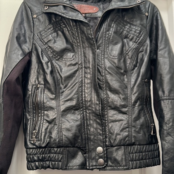 Black Small/Junior‎ faux leather jacket - Picture 2 of 6